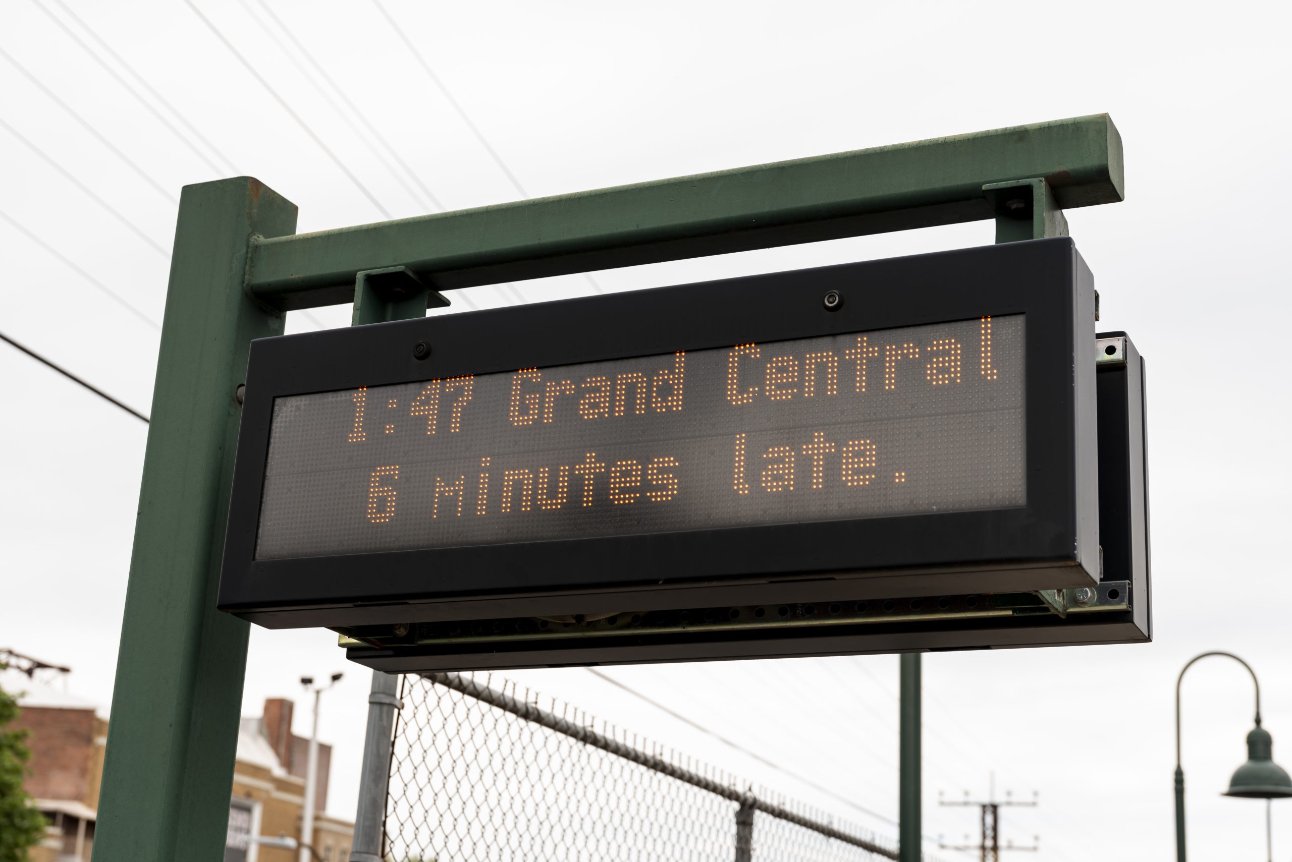 How to Make Your Outdoor Sign Stand Out in a Crowded Market | LED ...