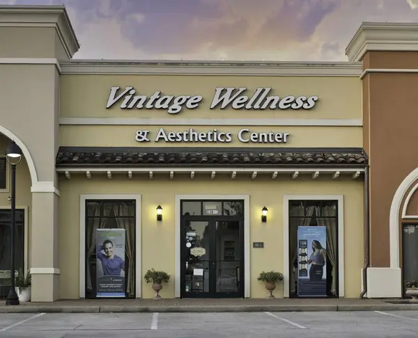 An image of a Vintage Wellness Custom sign design near Addicks Park Ten