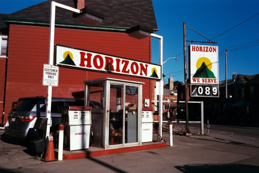 Exterior illuminated light box and pole signs manufactured by Signage Company Houston.